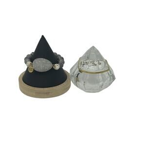 Lot Of 2 Signed KINGSLEY ARMELLE